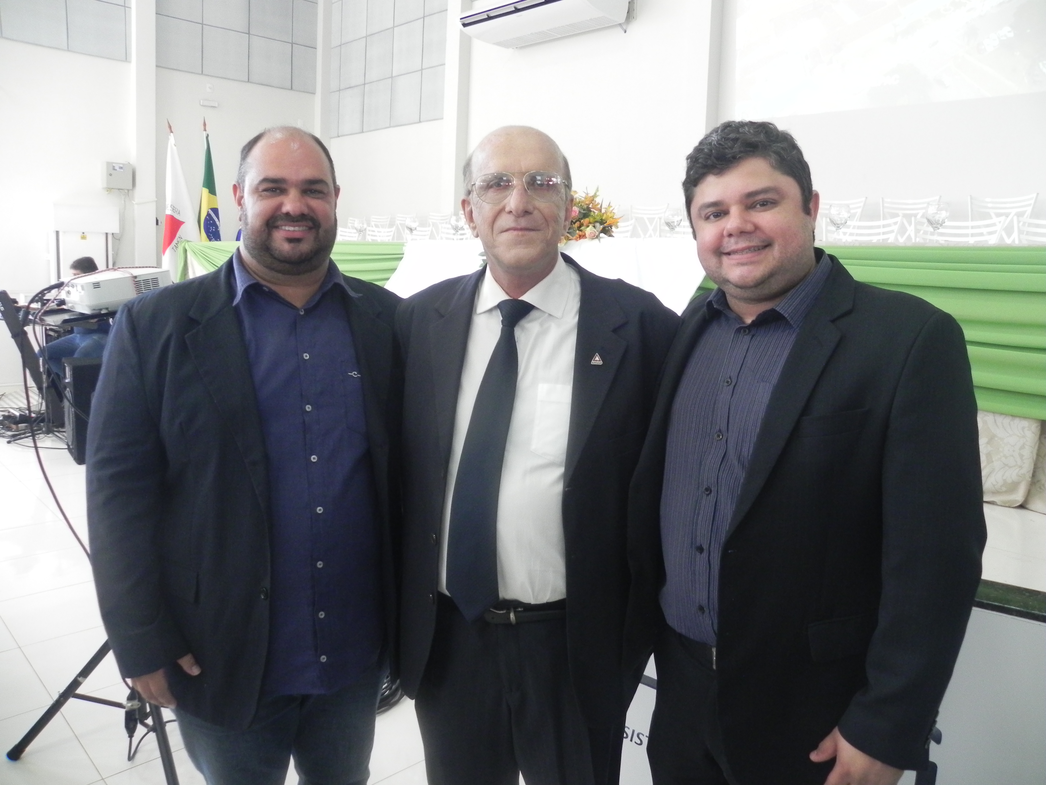 Diretoria 2018 da AMVAP toma posse em Araguari
