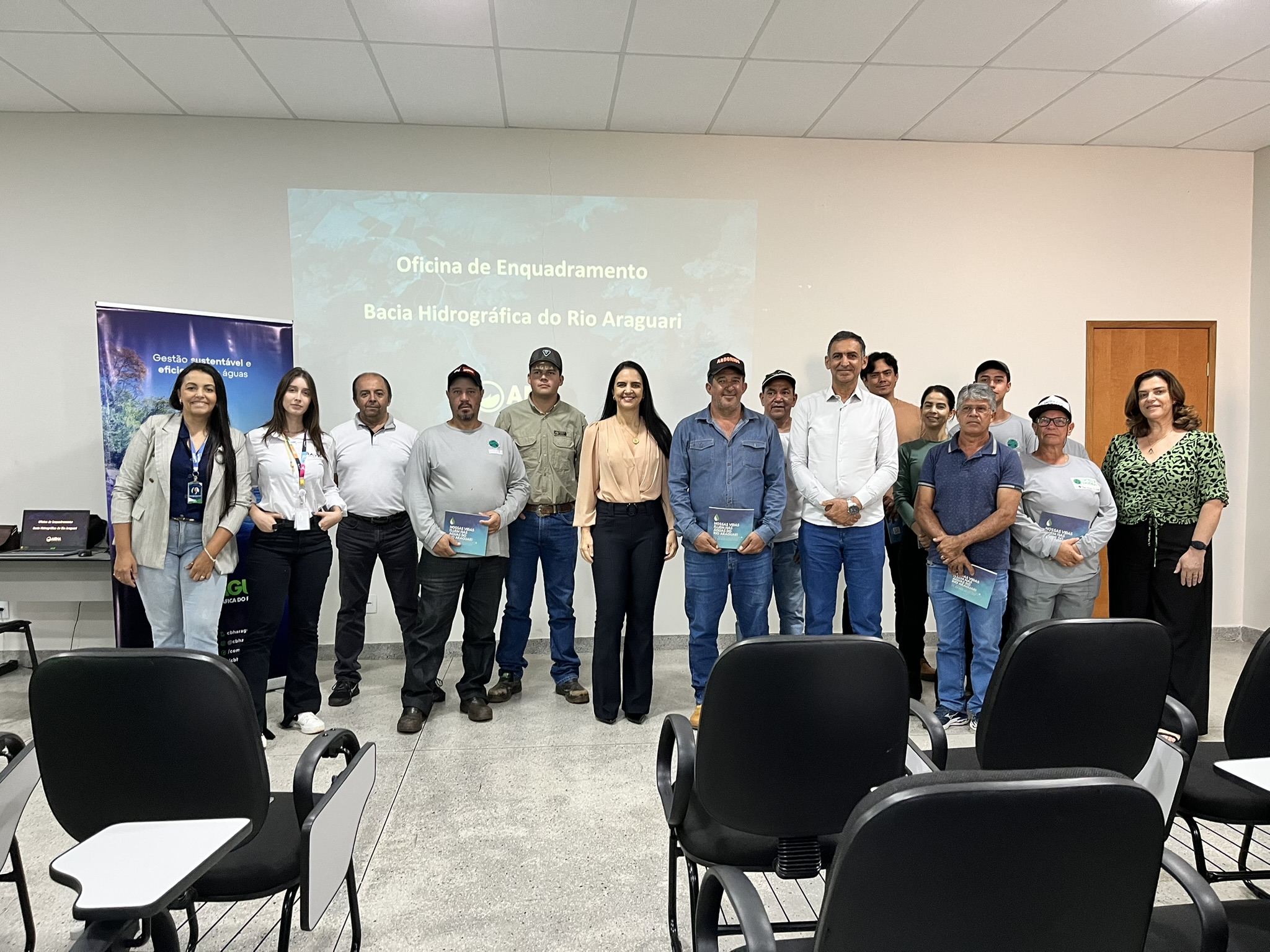 Com próximo encontro em Araxá, CBH Araguari debate classificação de corpos hídricos em oficinas ao redor da Bacia do Rio Araguari